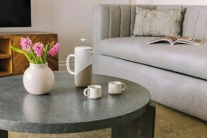 The Sunset Hotel West End, Sonder by Marriott Bonvoy