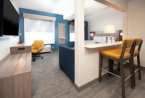 HOLIDAY INN EXPRESS & SUITES INDIANAPOLIS - EAST by IHG