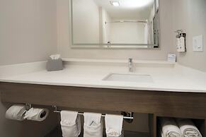 HOLIDAY INN EXPRESS & SUITES INDIANAPOLIS - EAST by IHG