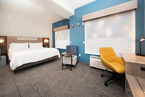 HOLIDAY INN EXPRESS & SUITES INDIANAPOLIS - EAST by IHG