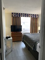 Arya Blu Inn & Suites