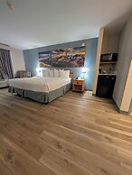 Days Inn & Suites by Wyndham Castle Rock