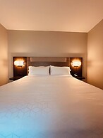 Holiday Inn Express Hotel & Suites Berkeley by IHG