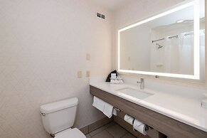 Holiday Inn Express Hotel & Suites Berkeley by IHG