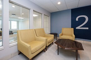 Holiday Inn Express Hotel & Suites Berkeley by IHG