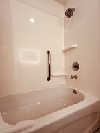 Holiday Inn Express Hotel & Suites Berkeley by IHG