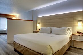 Holiday Inn Express Milwaukee North Brown Deer/Mequon by IHG