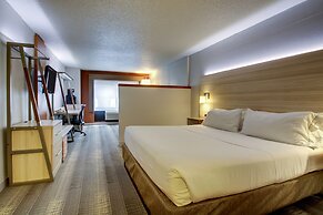 Holiday Inn Express Milwaukee North Brown Deer/Mequon by IHG