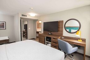 Hampton Inn Dry Ridge