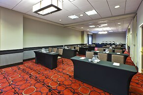 Hampton Inn & Suites Providence/Warwick-Airport