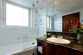 Eurostars Montgomery