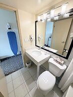 Travelodge by Wyndham Drumheller