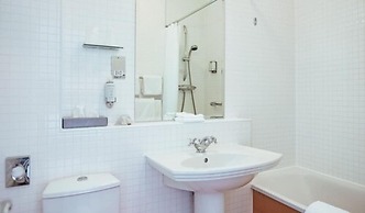 Cristina Hotel