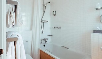 Cristina Hotel