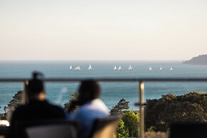 Cristina Hotel