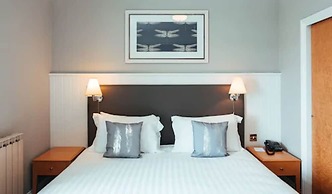 Cristina Hotel