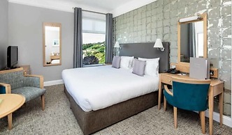 Cristina Hotel