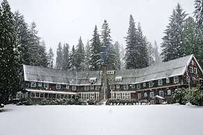 Lake Quinault Lodge