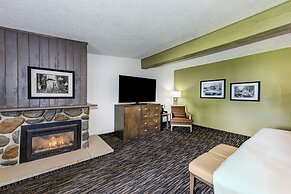 Lake Quinault Lodge