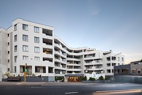 West End Central Apartments