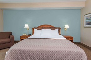 Hawthorn Suites by Wyndham Lake Buena Vista, a staySky Hotel