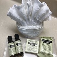 Hawthorn Extended Stay by Wyndham Orlando