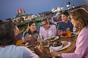 Hawthorn Extended Stay by Wyndham Orlando