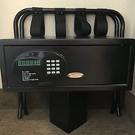 Hawthorn Extended Stay by Wyndham Orlando