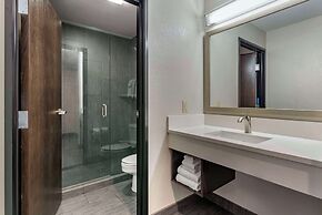 Comfort Inn & Suites Tualatin - Lake Oswego South