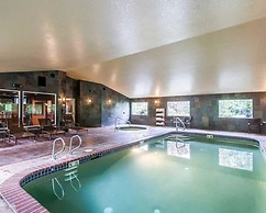 Comfort Inn & Suites Tualatin - Lake Oswego South