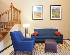 Quality Inn & Suites I-40 East