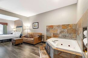 Best Western Plus Des Moines West Inn & Suites