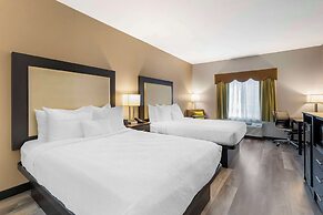 Best Western Plus Des Moines West Inn & Suites