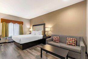 Best Western Plus Des Moines West Inn & Suites