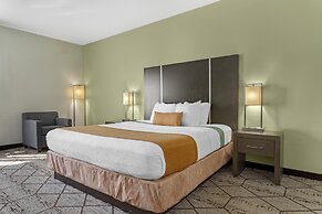 Best Western Plus North Houston Inn & Suites