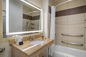 Best Western Plus North Houston Inn & Suites