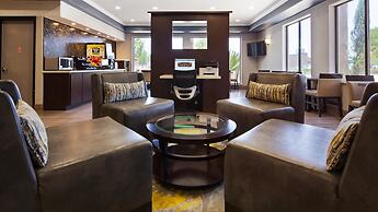 Best Western Plus North Houston Inn & Suites