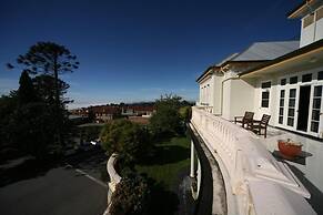 The Carrington Hotel