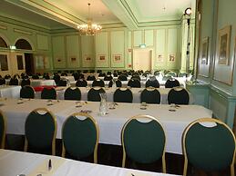 The Carrington Hotel