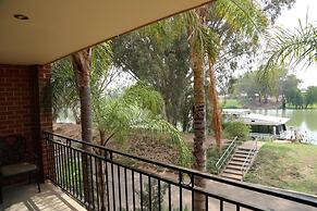 Wentworth Grande Resort