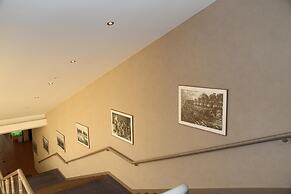 Wentworth Grande Resort