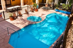 Wentworth Grande Resort