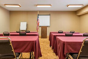 Quality Inn Jacksonville near I-72