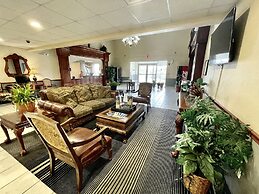 FairBridge Inn & Suites Cleburne