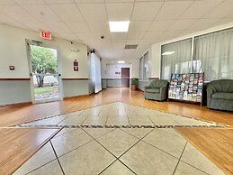 FairBridge Inn & Suites Cleburne