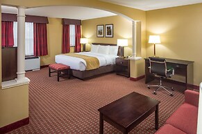 Comfort Inn & Suites Near Burke Mountain