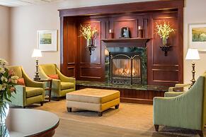 Comfort Inn & Suites Near Burke Mountain