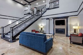 Quality Inn & Suites I-35 E / Walnut Hill