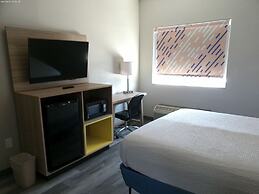 Days Inn & Suites by Wyndham Tucson/Marana