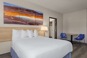 Days Inn & Suites by Wyndham Tucson/Marana